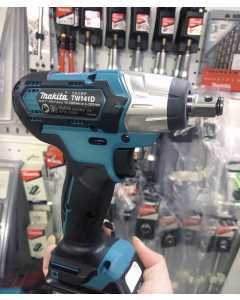 牧田TW141D，充电式冲击扳手，全新