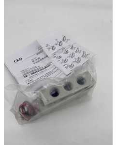 CKD/4GD310R-08-E2-3，喜开理电磁阀，全新