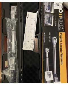 东日 CPT200X19D-G-SET，手动工具（全新）