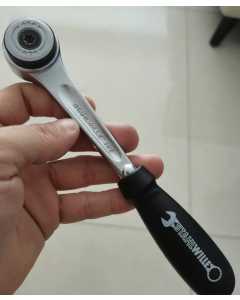 达威力422，细齿棘轮扳手，全新