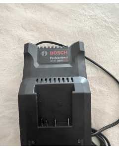 博世GAL 18V-40-W,充电器,全新