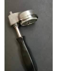 实耐宝 S-004-FU，手动工具（二手、几乎全新）