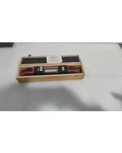 Facom，3067.300高精度鱼雷式水平尺，全新