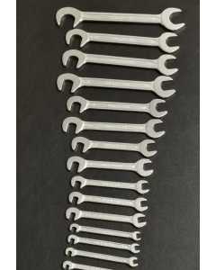 易罗拉 146，手动工具（全新）