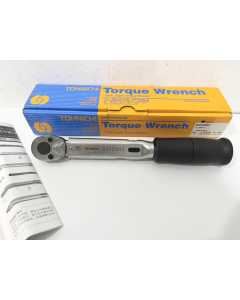 东日QSP50N3  扭矩扳手10-50NM，全新